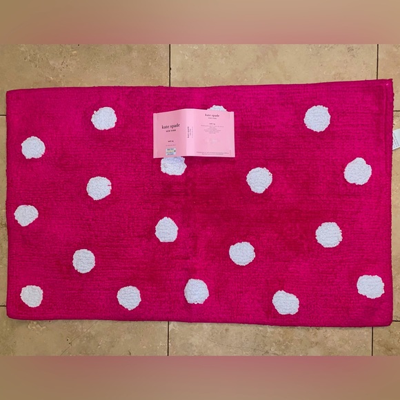 🎉HP🎉New! Kate Spade Cotton Dot Accent Rug in Hot Pink/White💕🤍21”x34” - Picture 2 of 11